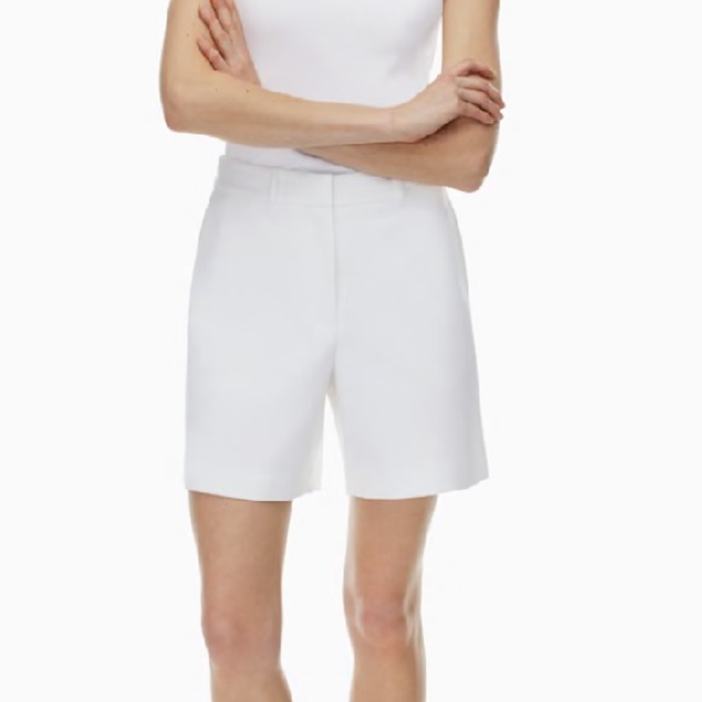 Babaton Aritzia Long Linen Blend Shorts on White size 6